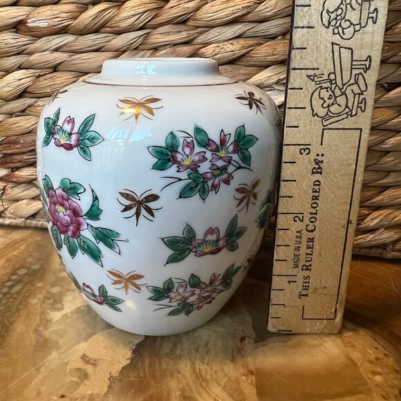 Rose Made in Japan 4” Vase - Picture 5 of 5